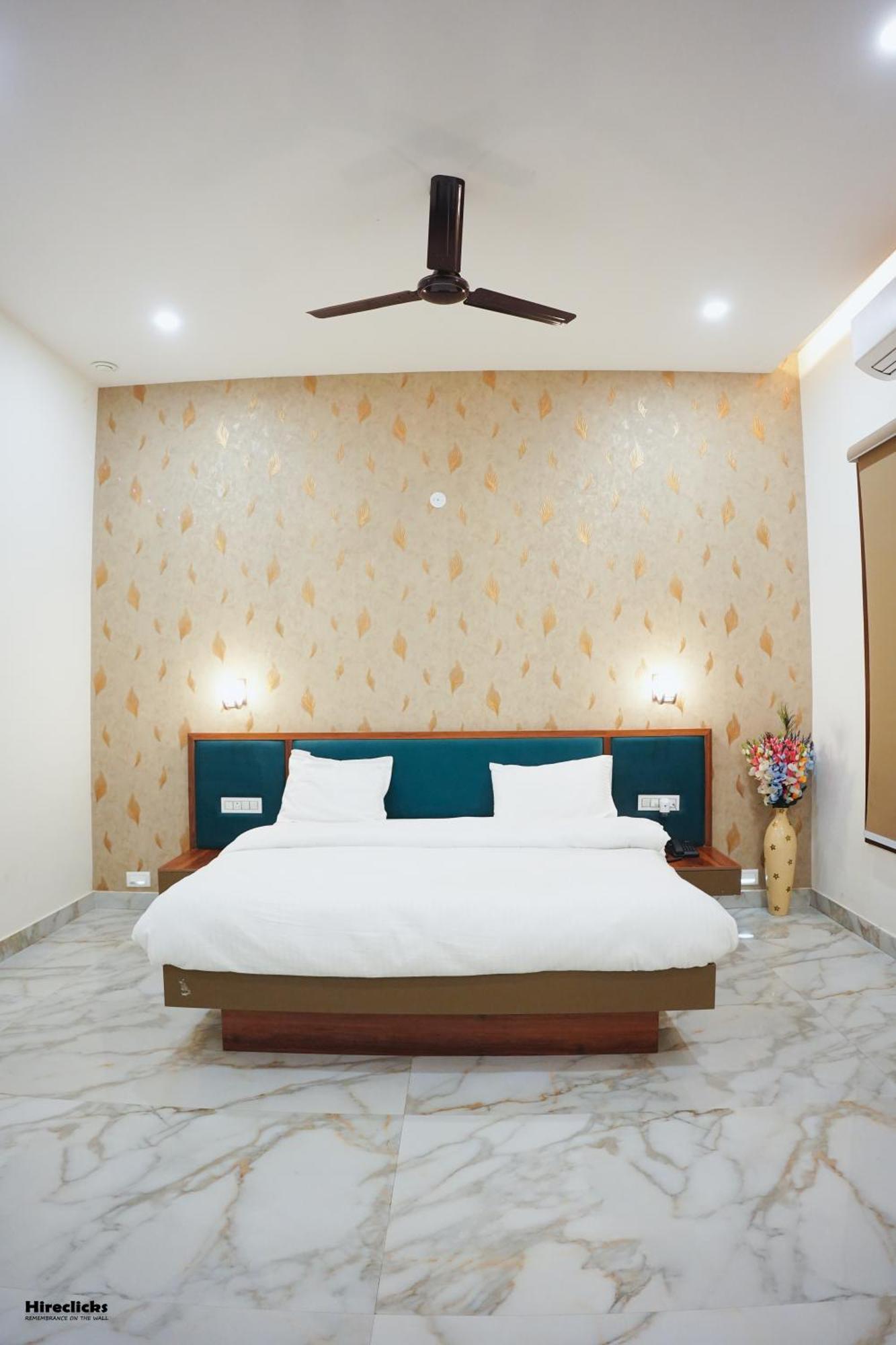 The Krati Resort & Convention Centre Bareilly Εξωτερικό φωτογραφία